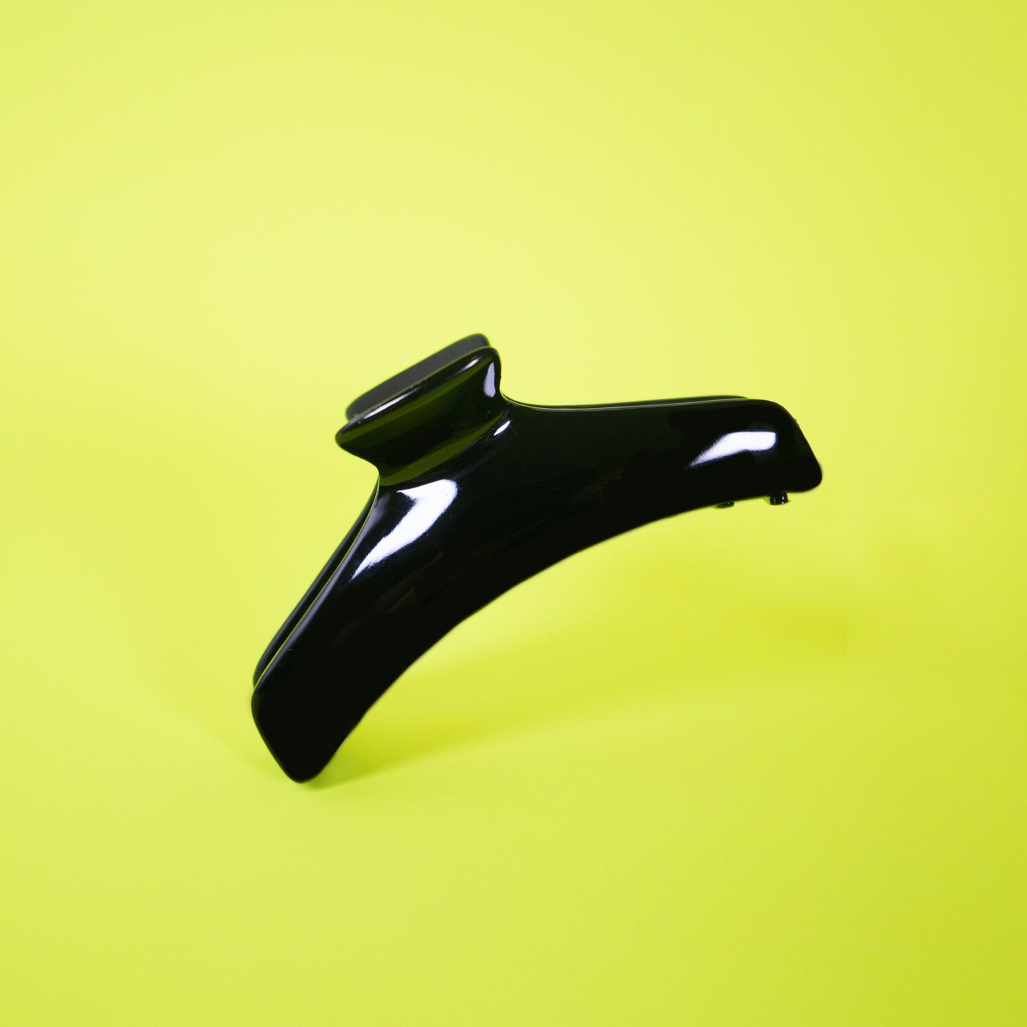 Black Boat Shape Hair Claw