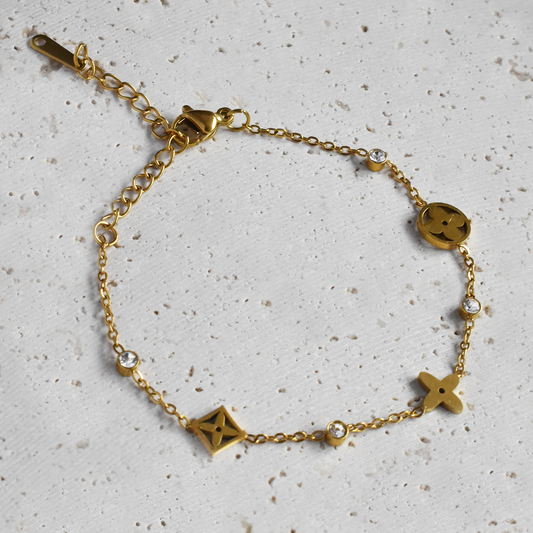 Waterproof Luxury Essential Flowers CZ Bracelet