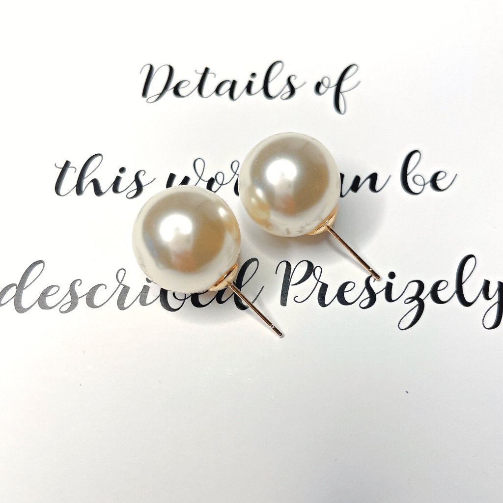 BLACKPINK JENNIE STYLE -Large Pearl Stud Earrings