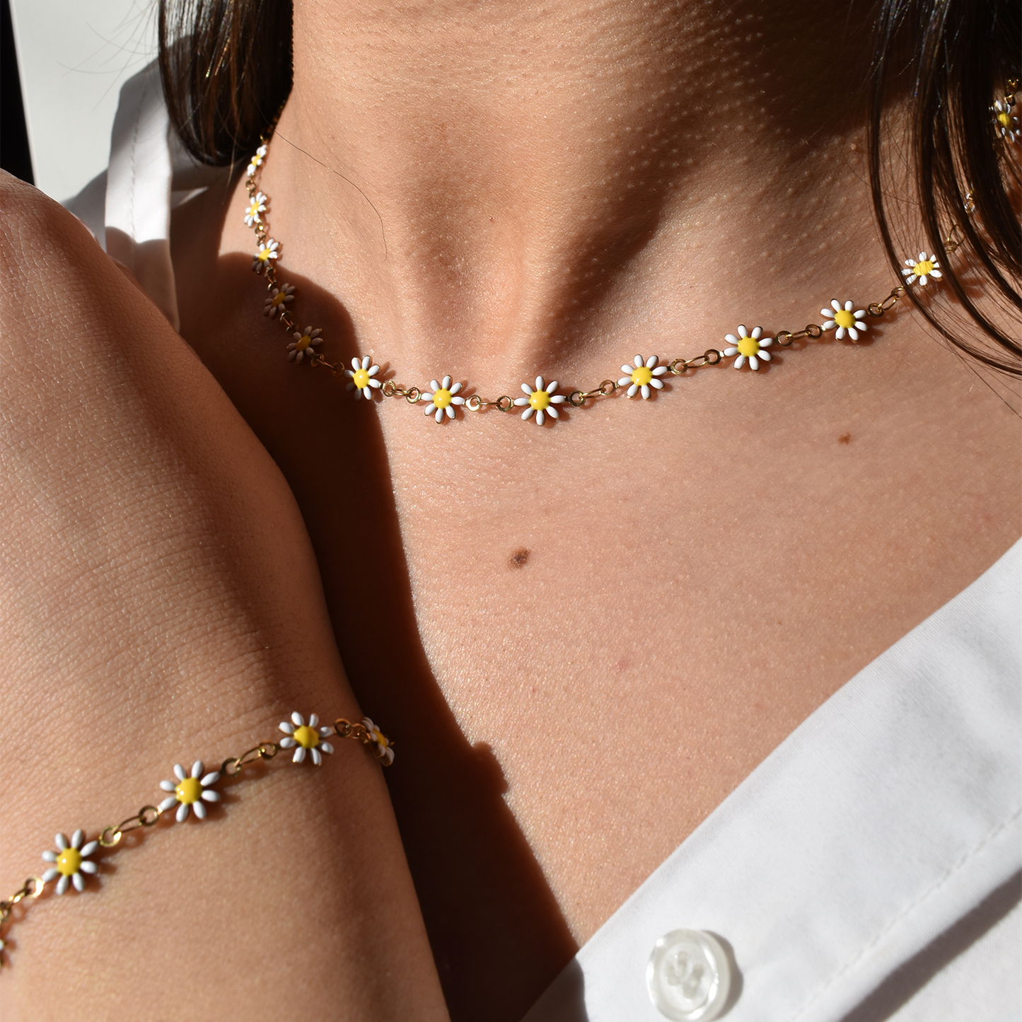 Stainless Steel Full Daisy Necklace