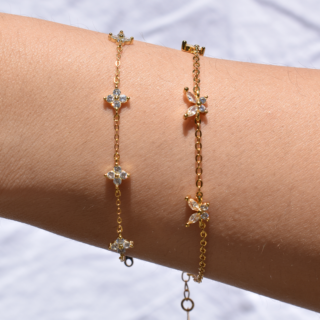 YUNA // S925 Dainty Cubic Zirconia Flowers Bracelet